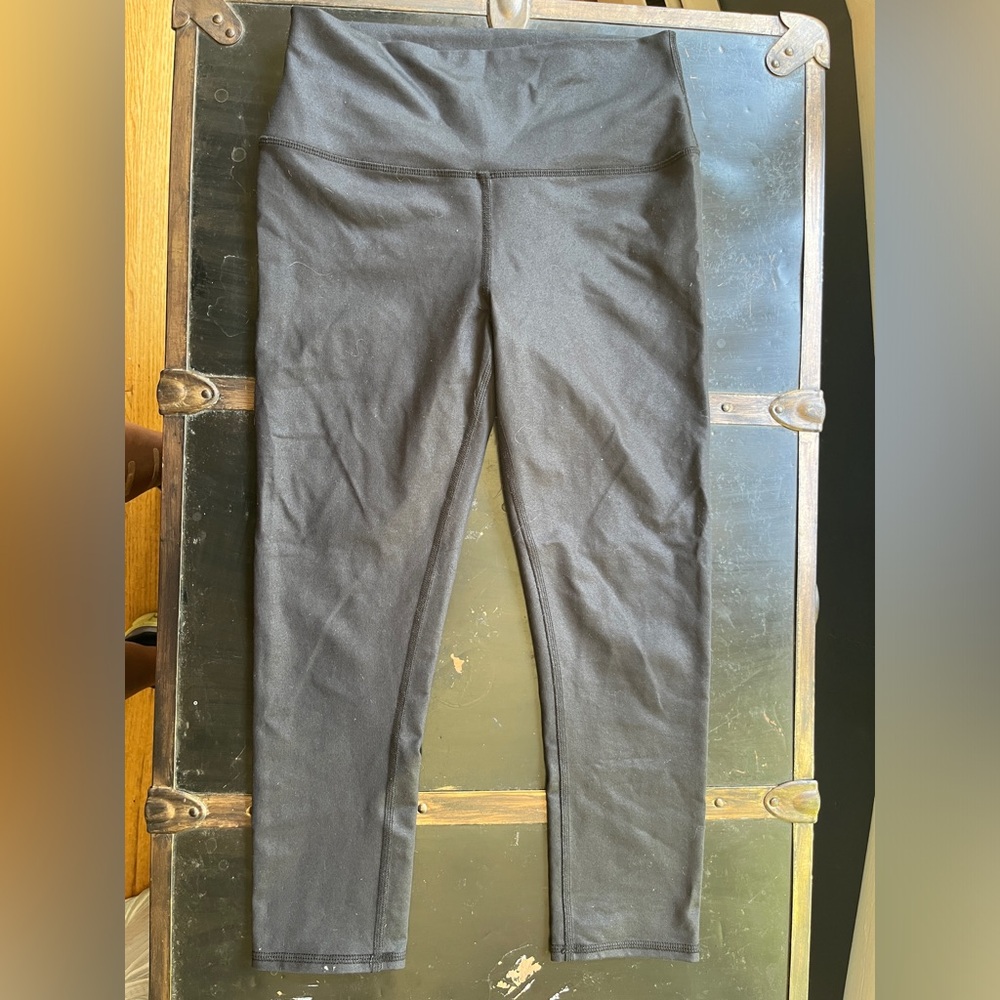 Mid rise ALO cropped gym/workout pant leggings